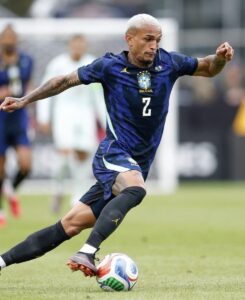 Wesley está fora da Copa do Mundo e Seleção anuncia substituto